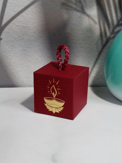 Diwali Indian Festival Candy Box, Lantern Festival, Drive Away Darkness with Light Festival Candy Box, Square Box Ezkrea