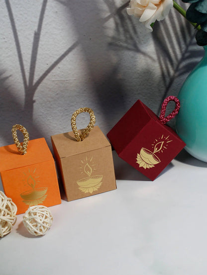 Diwali Indian Festival Candy Box, Lantern Festival, Drive Away Darkness with Light Festival Candy Box, Square Box Ezkrea